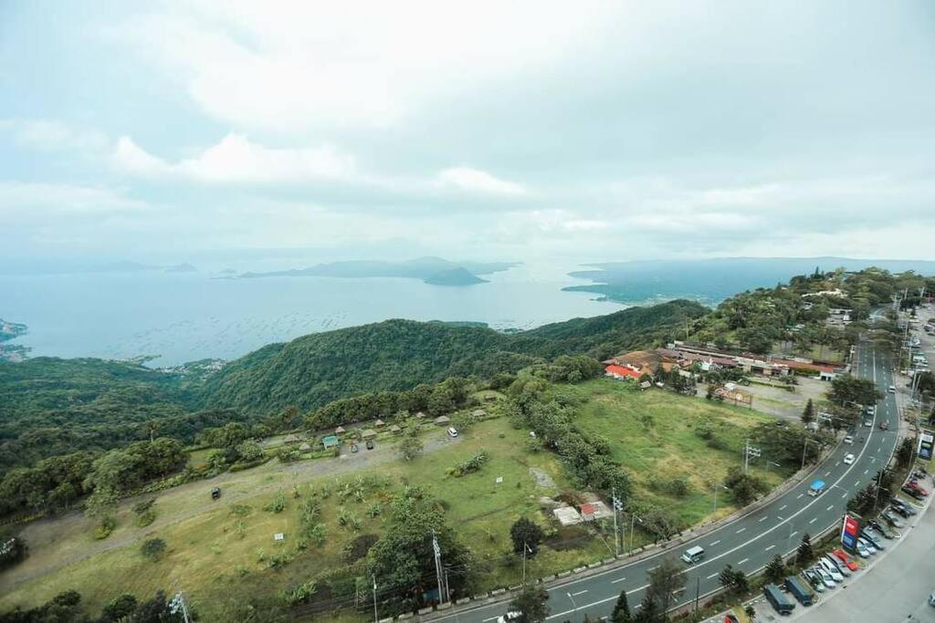 A2J Executive Studio Suite Near Skyranch & Malls Tagaytay Tagaytay City Exterior photo